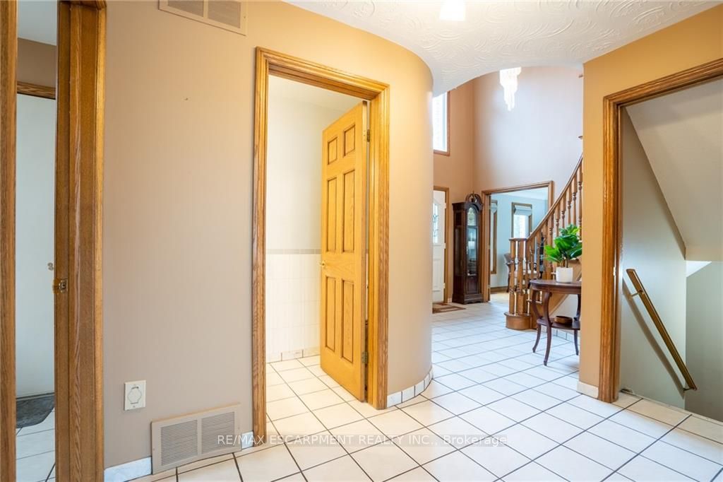 106 HOMESIDE Avenue