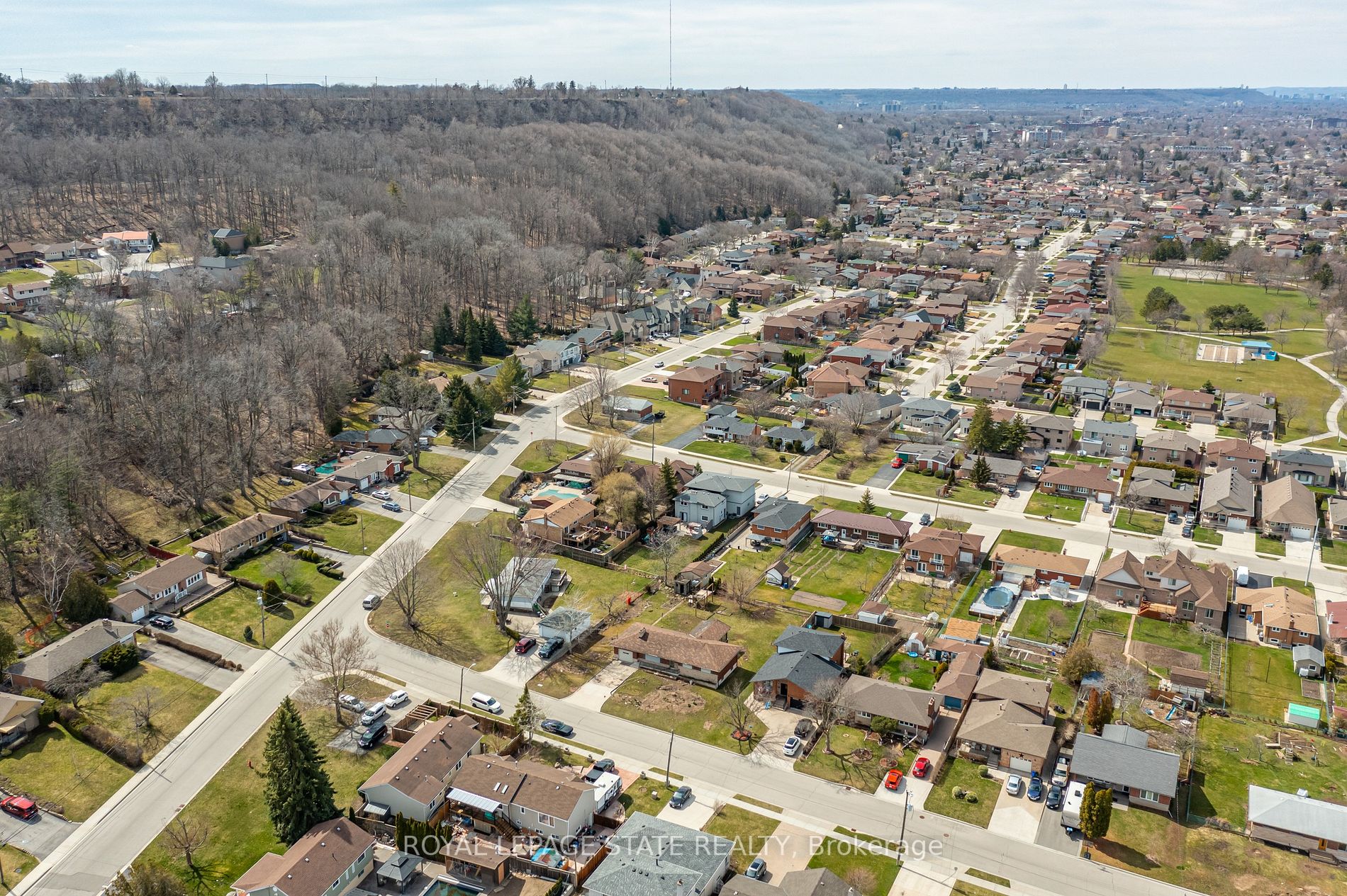 3 Southmeadow Cres