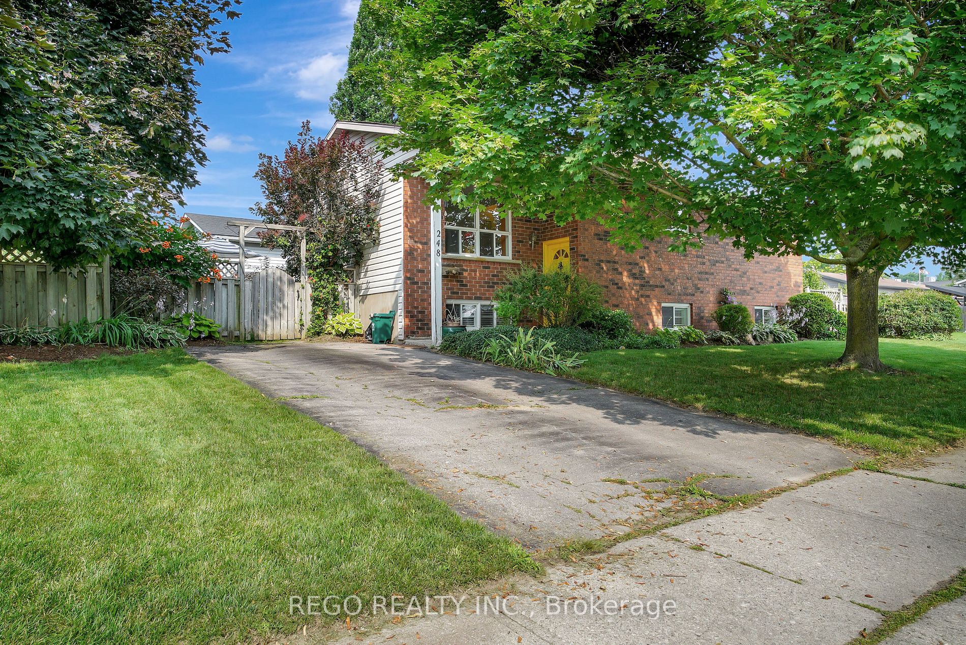 Listing X6750144 - Large Photo # 1