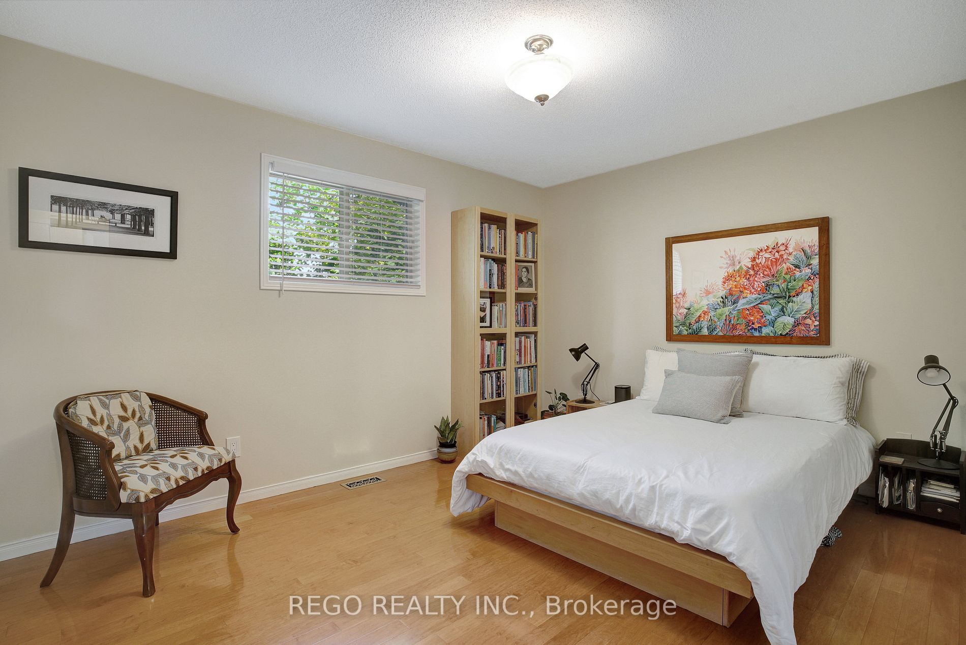 Listing X6750144 - Large Photo # 13