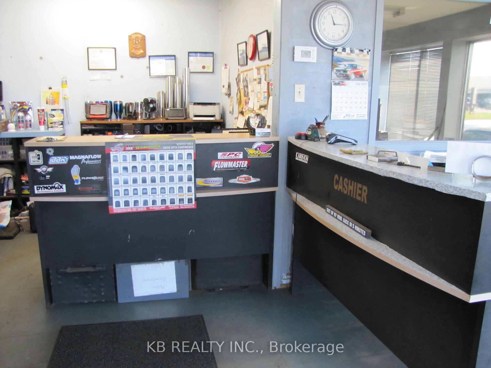 141 Industrial Blvd