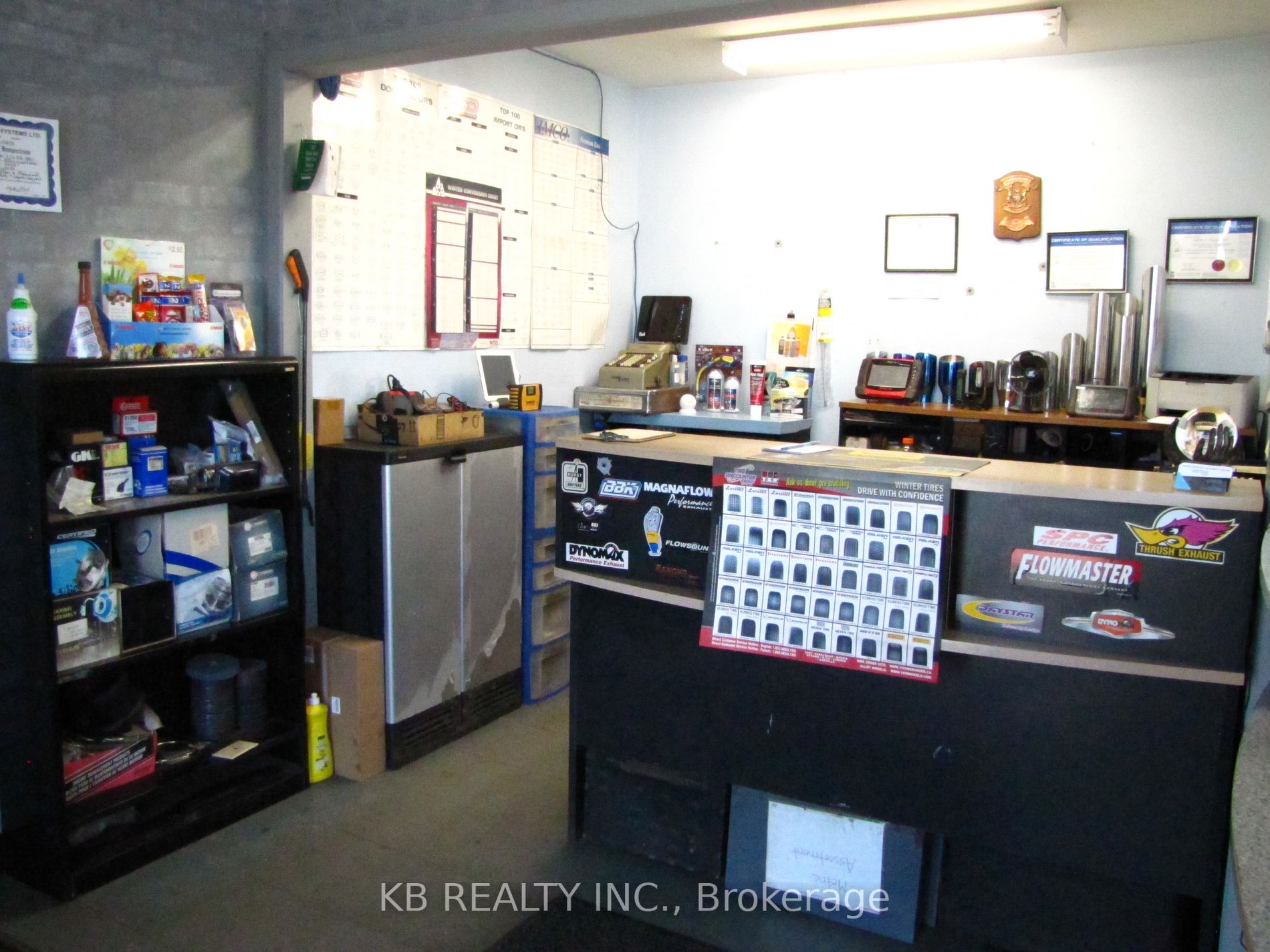 141 Industrial Blvd