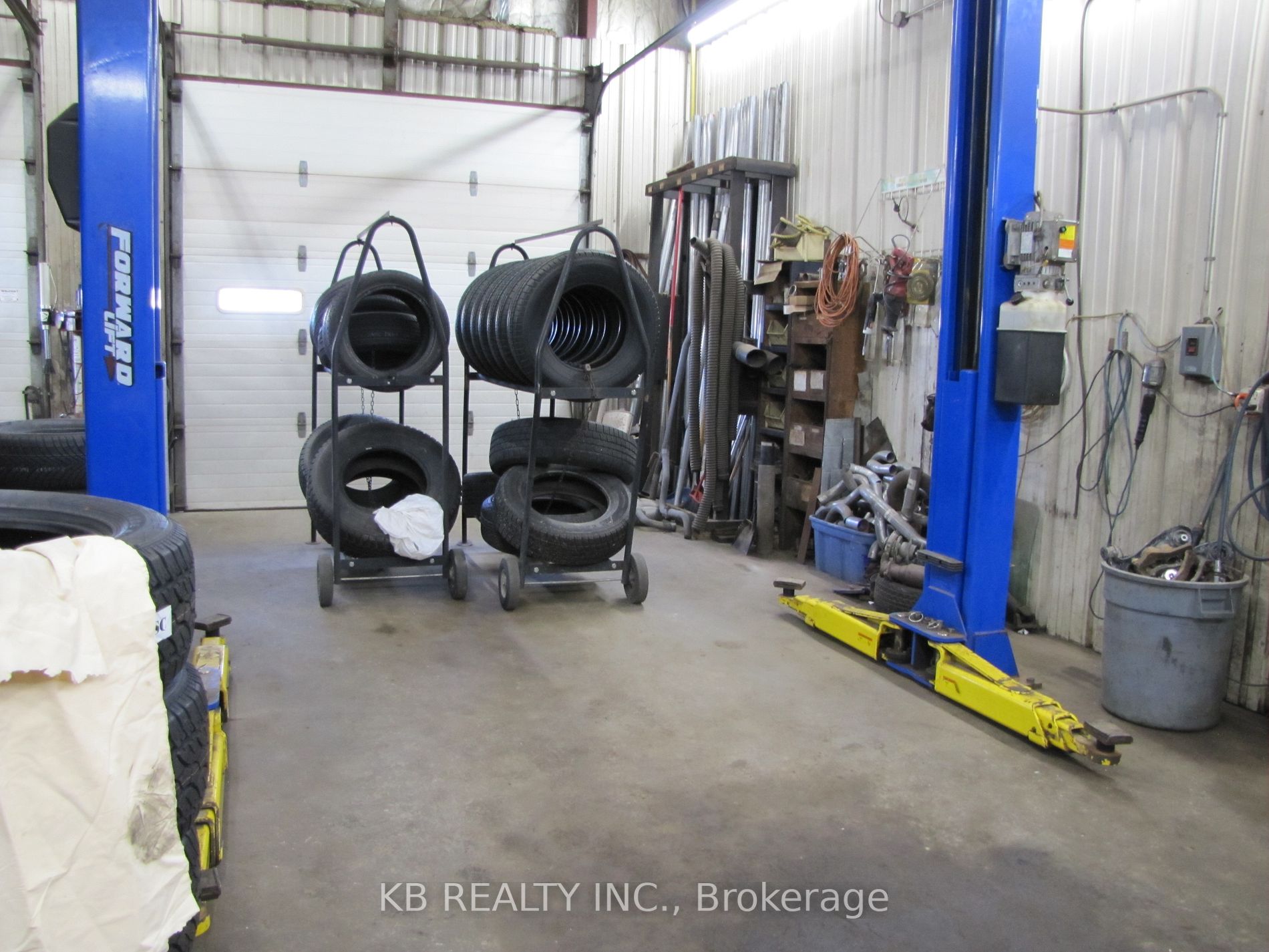 141 Industrial Blvd