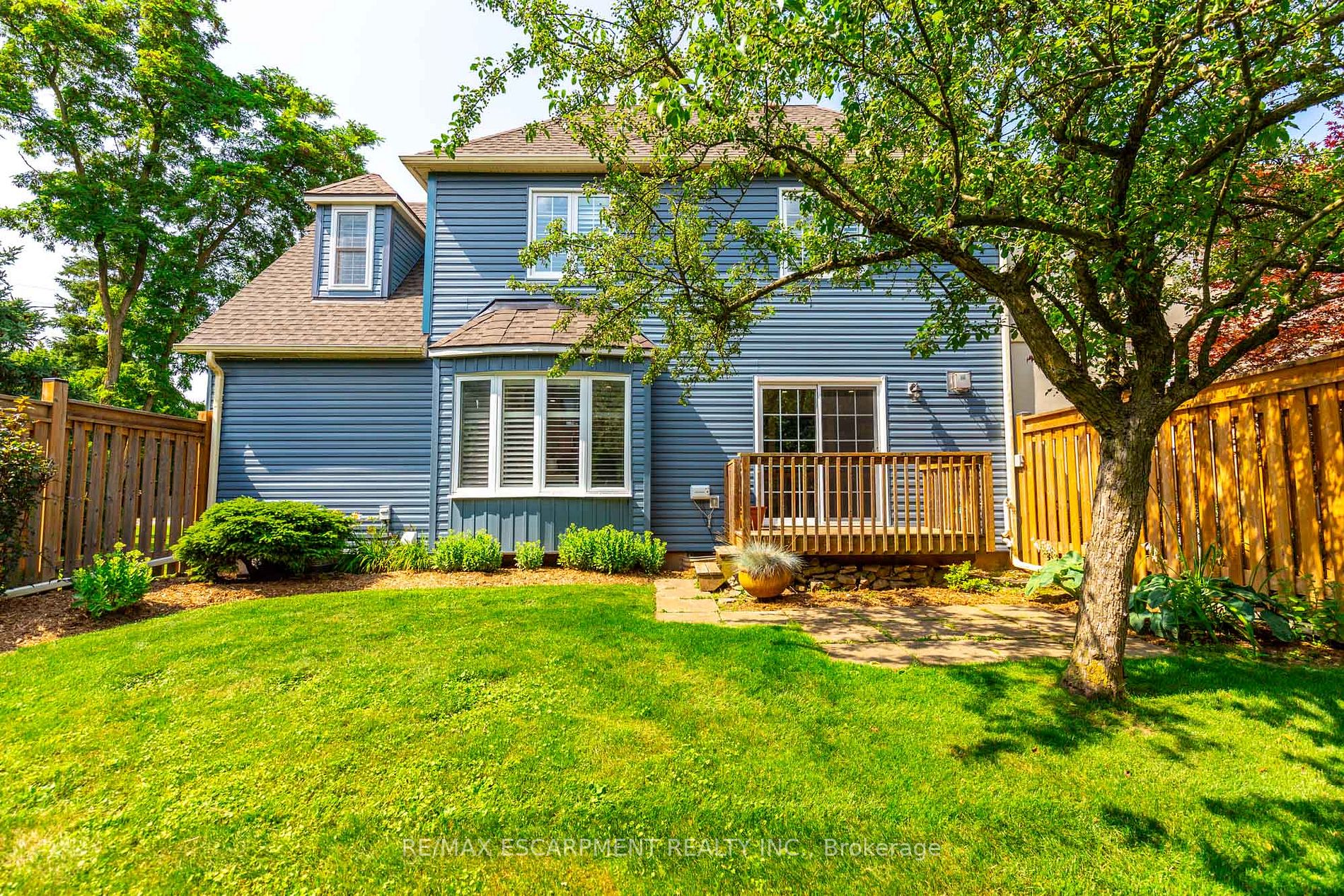 334 Wilson St W, #1
