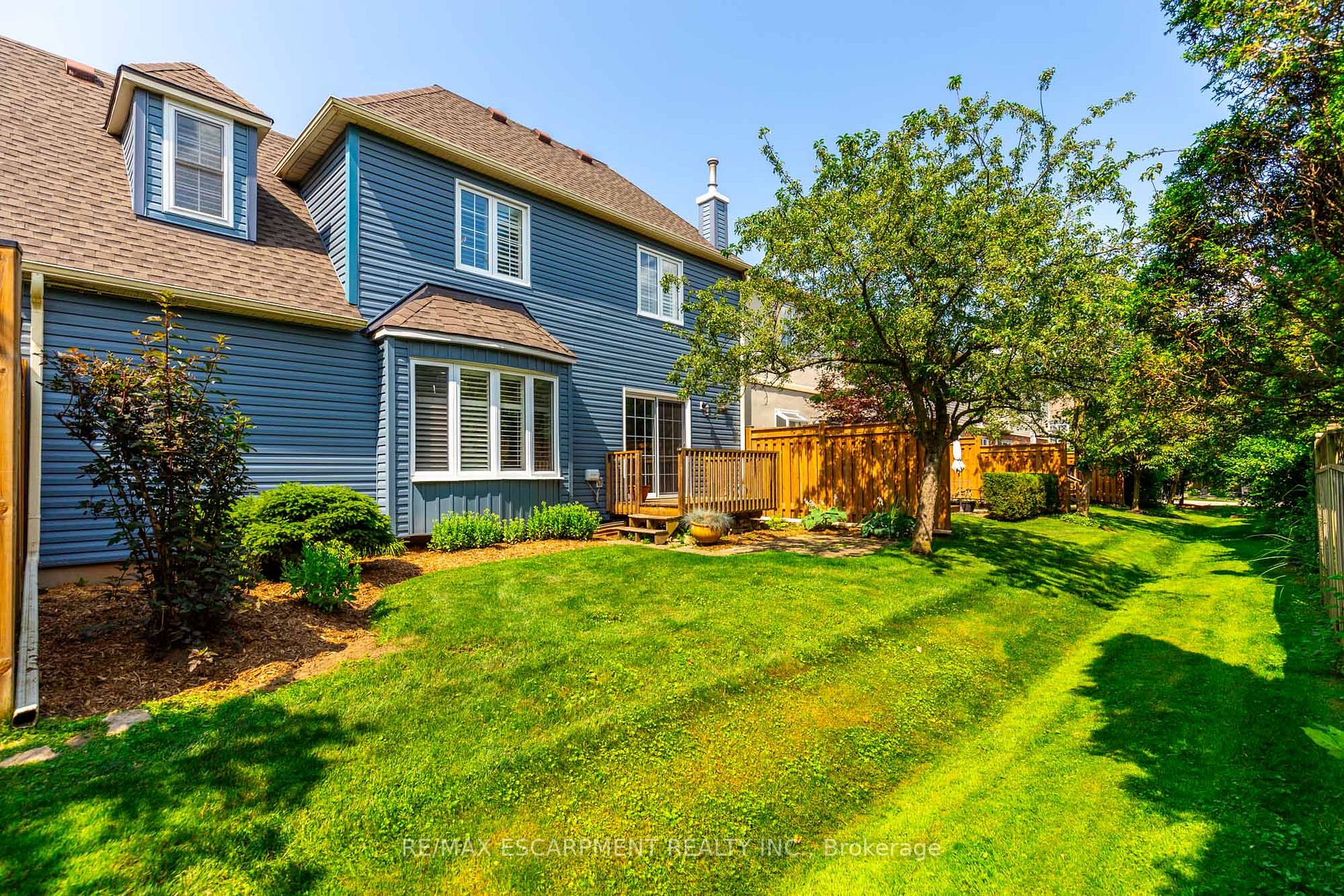 334 Wilson St W, #1