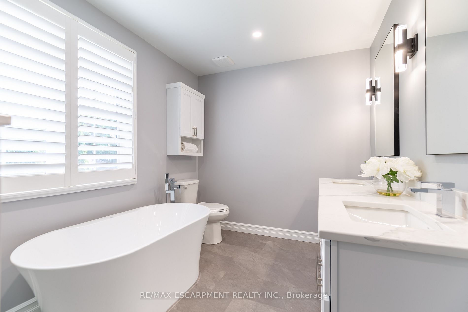 334 Wilson St W, #1