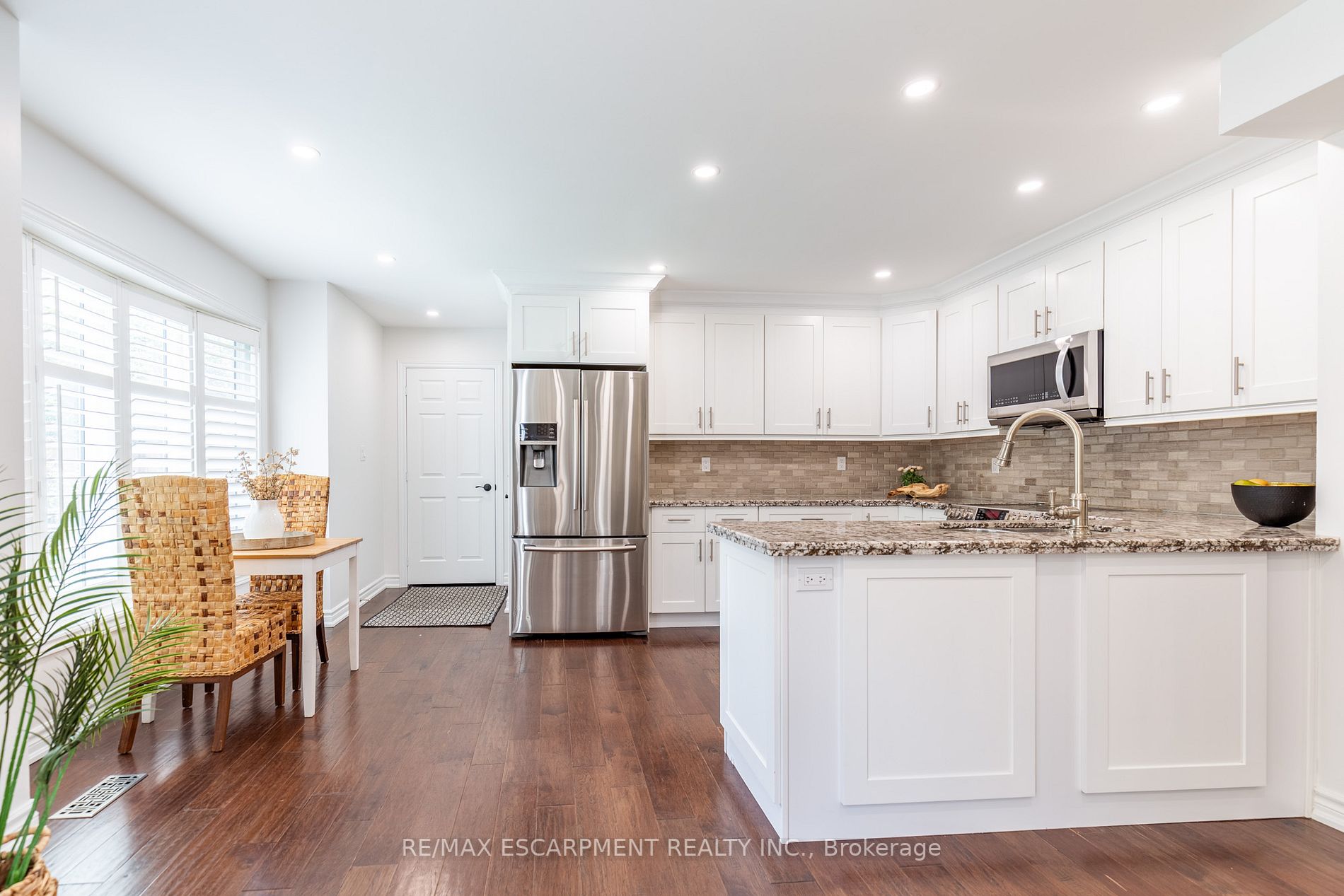 334 Wilson St W, #1