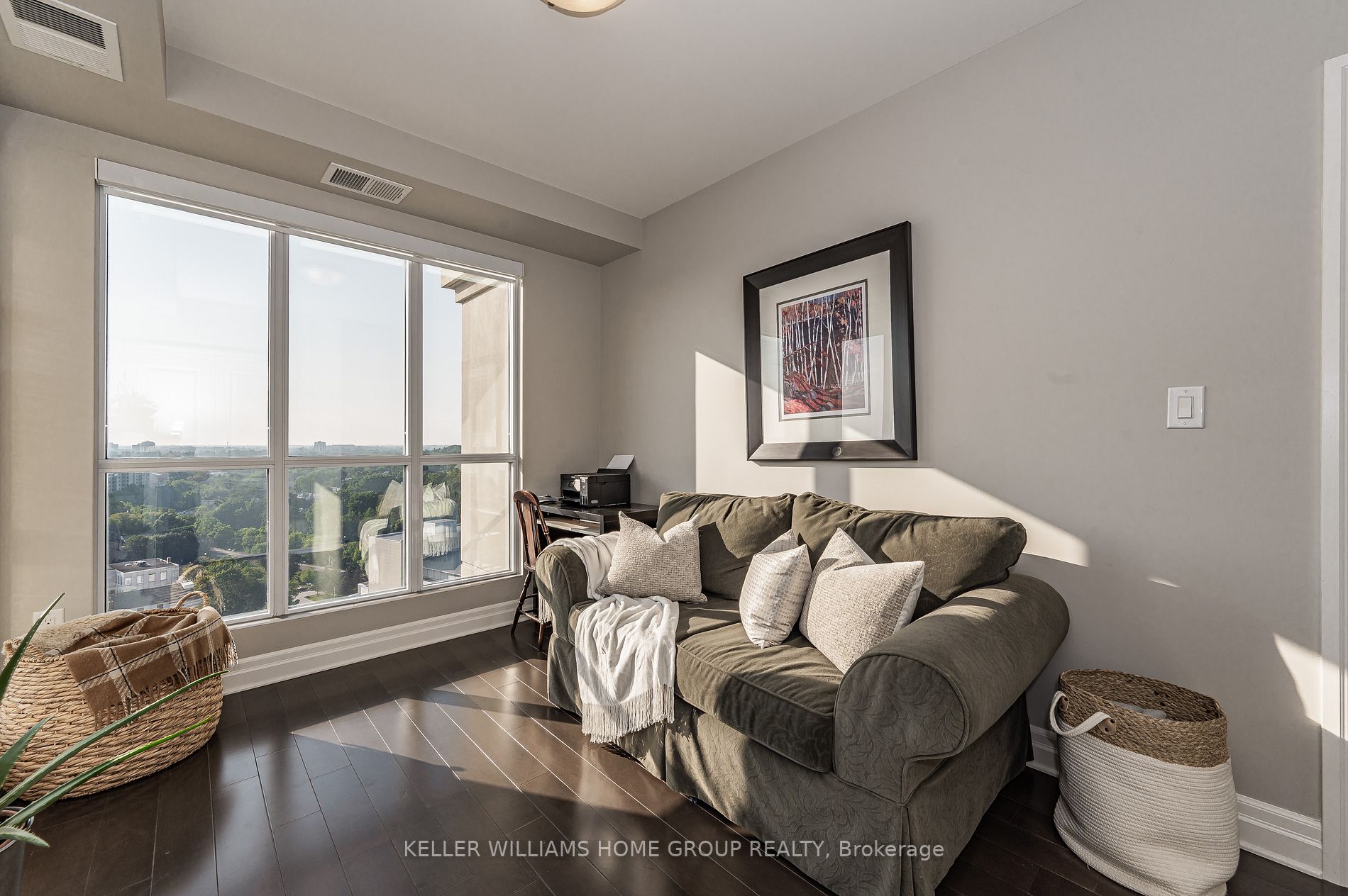 Listing X6750920 - Large Photo # 19