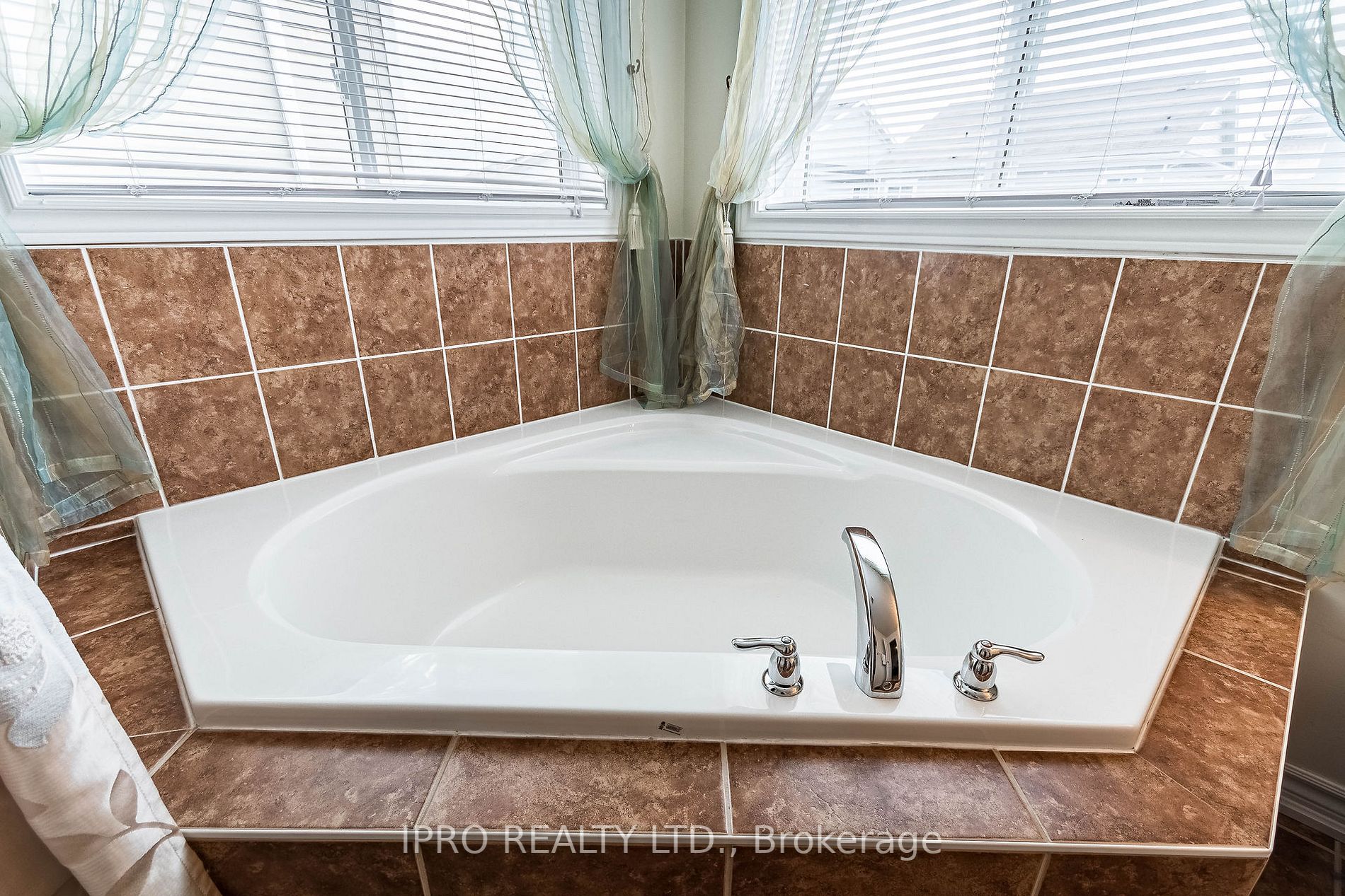 Listing X6750926 - Large Photo # 28
