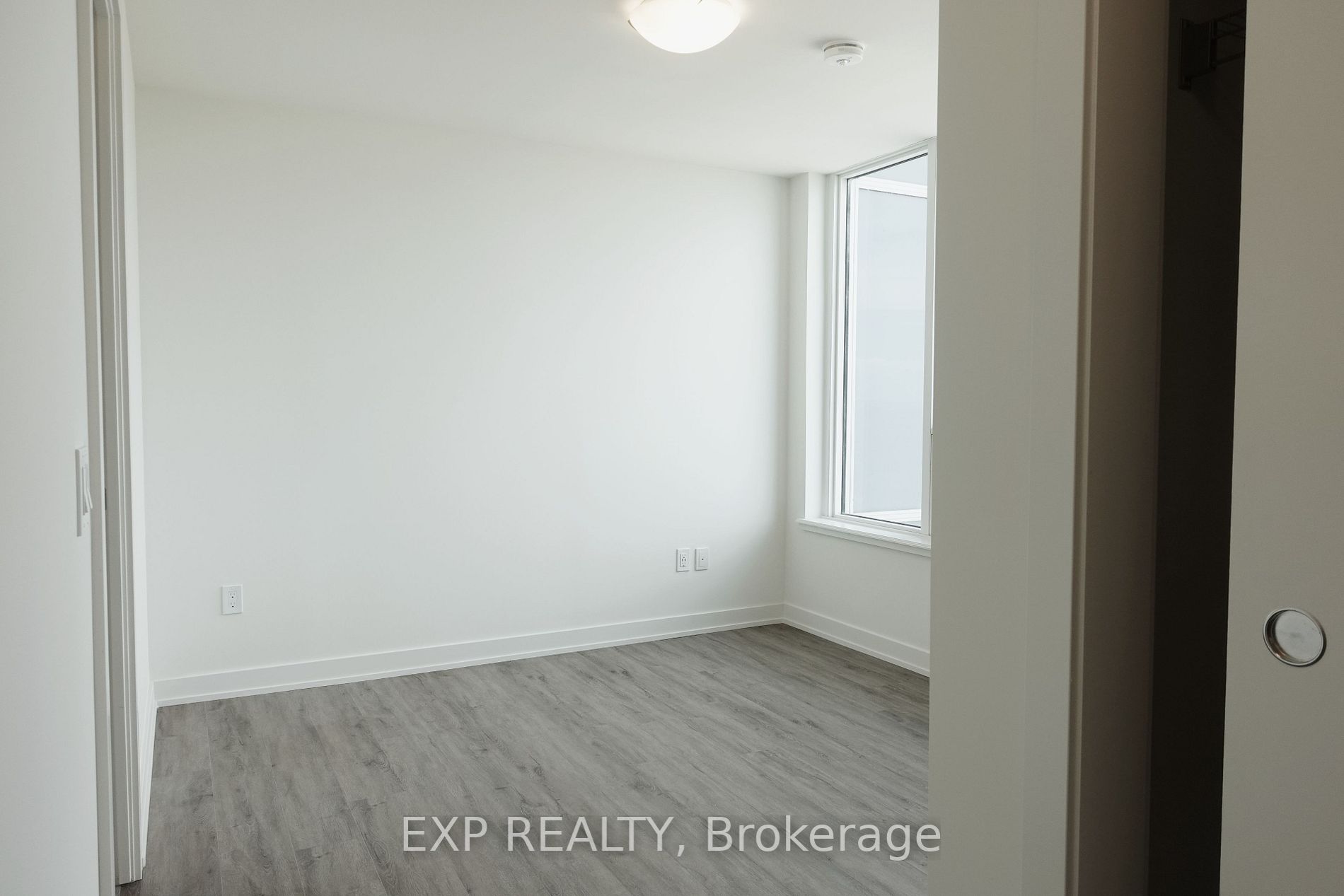 385 Winston Rd S, #1705