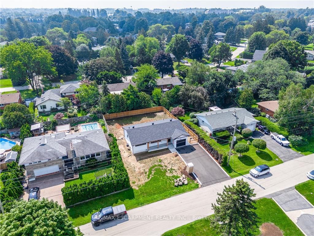 664 Hiawatha Blvd, #Upper