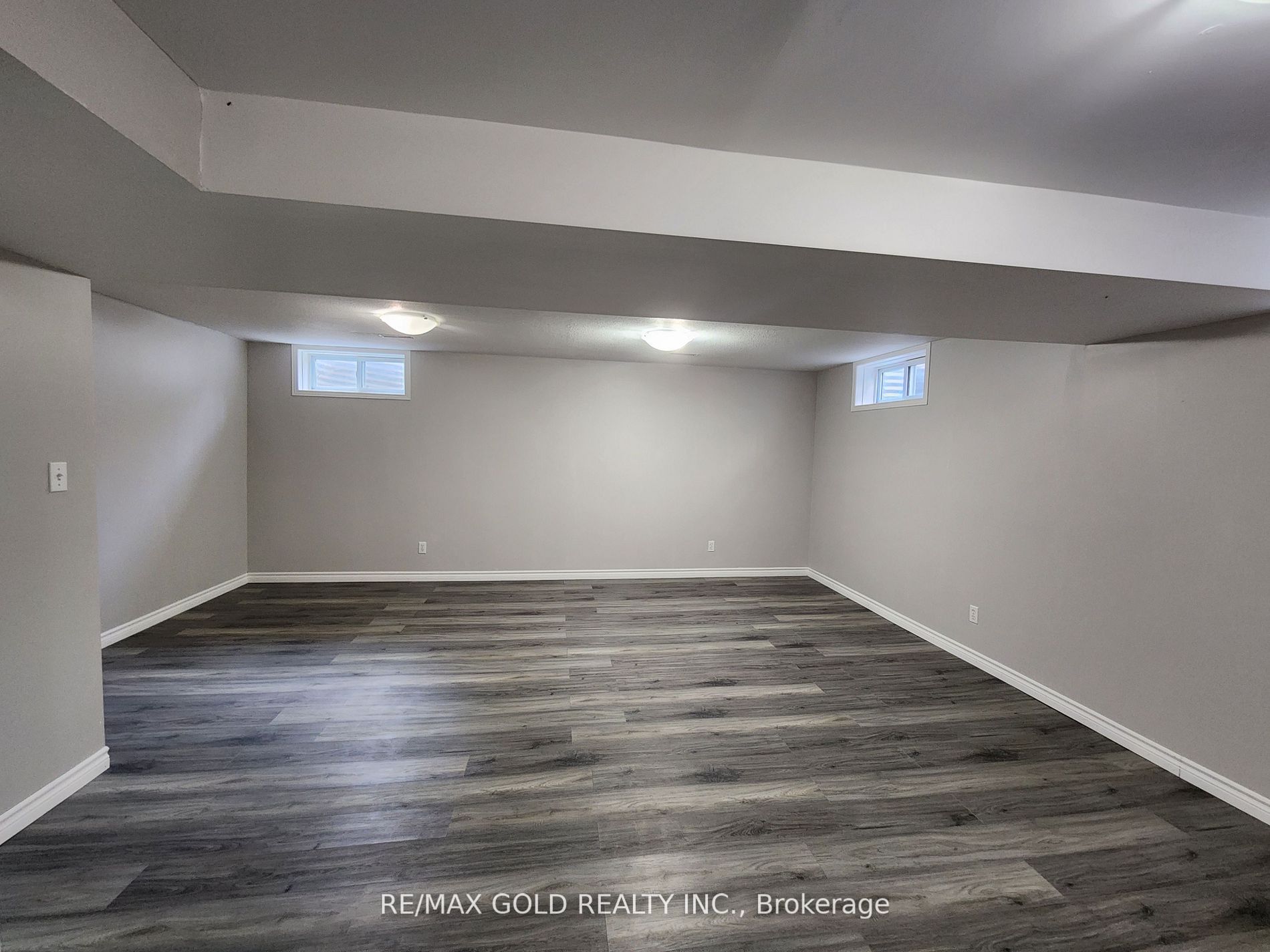 24 Watercress Crt