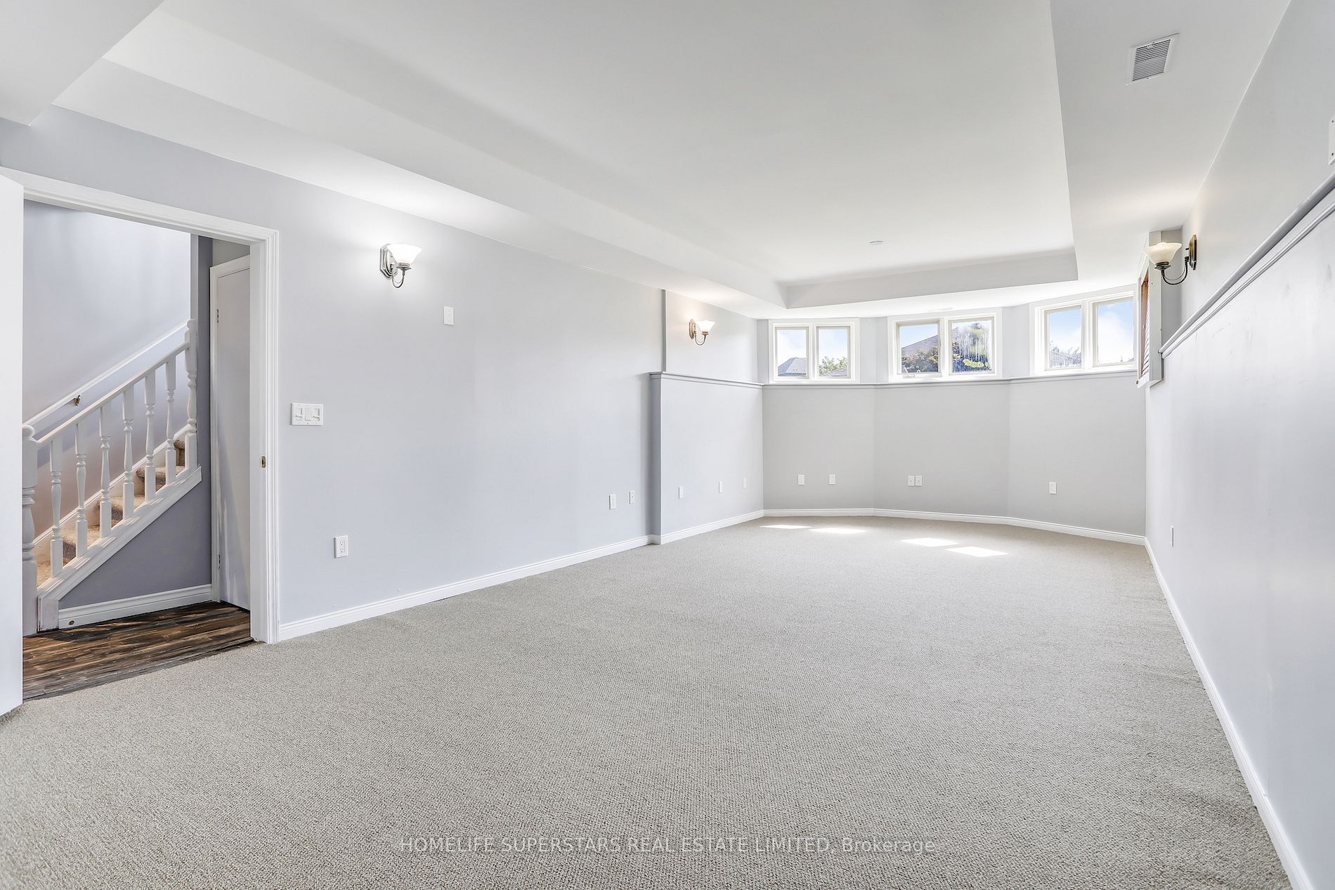 98 Thomas Avenue