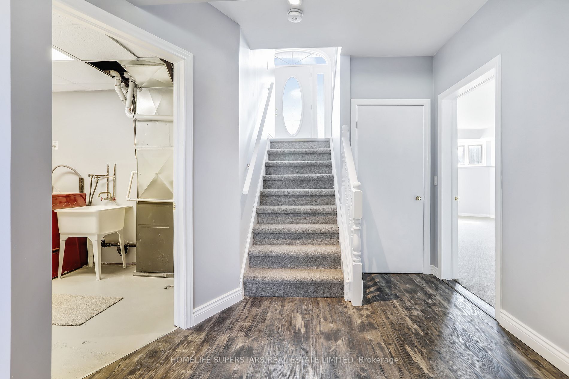 98 Thomas Avenue