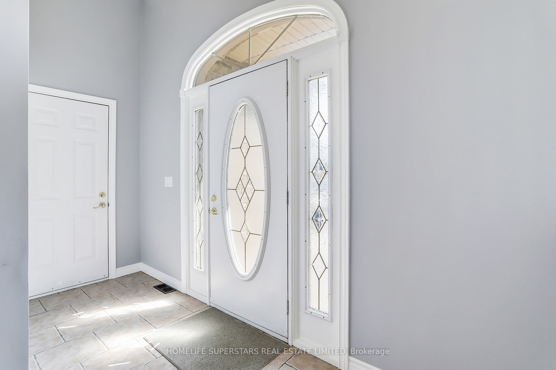 98 Thomas Avenue