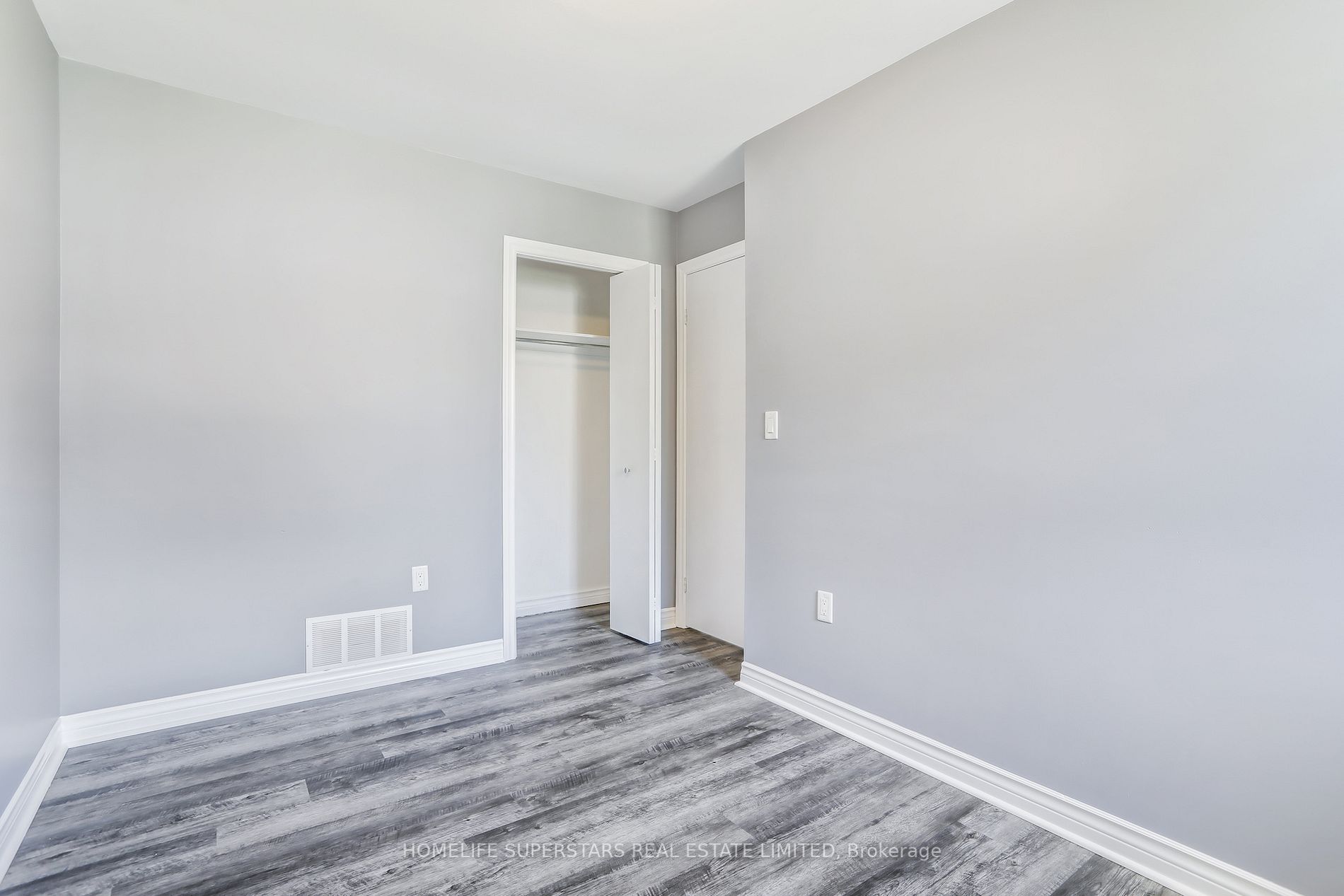 98 Thomas Avenue