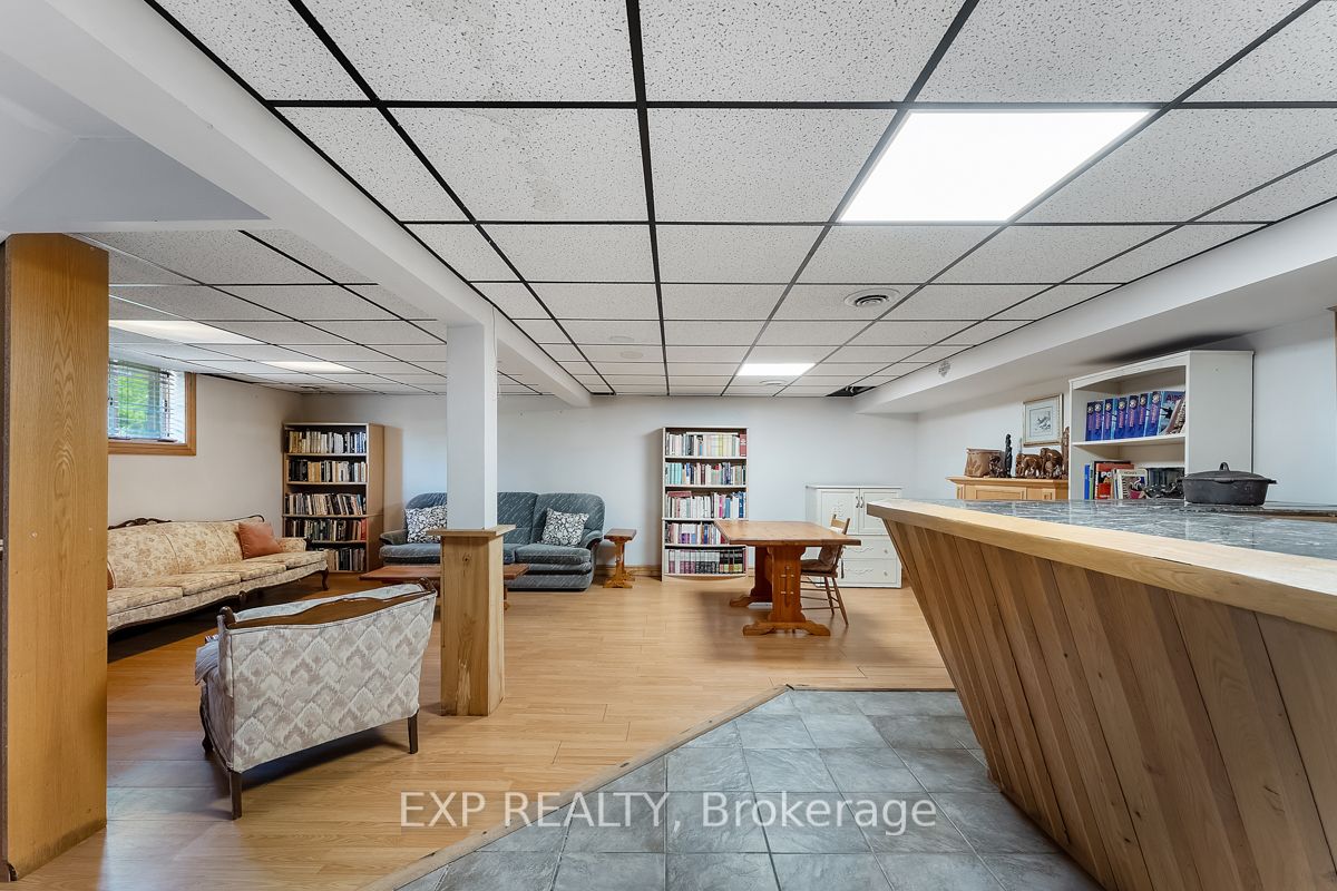Listing X6752618 - Large Photo # 18