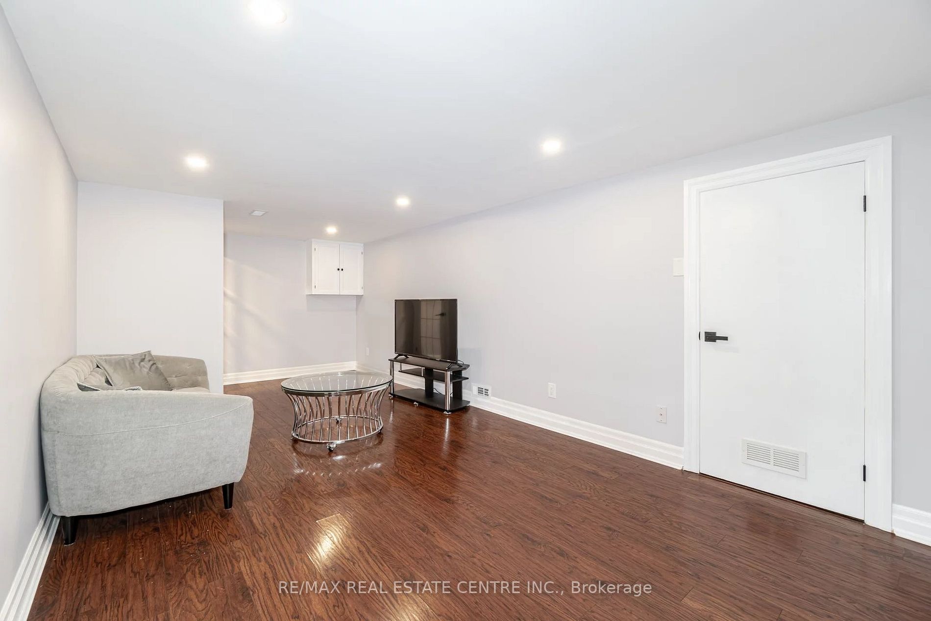 678 Mohawk Rd