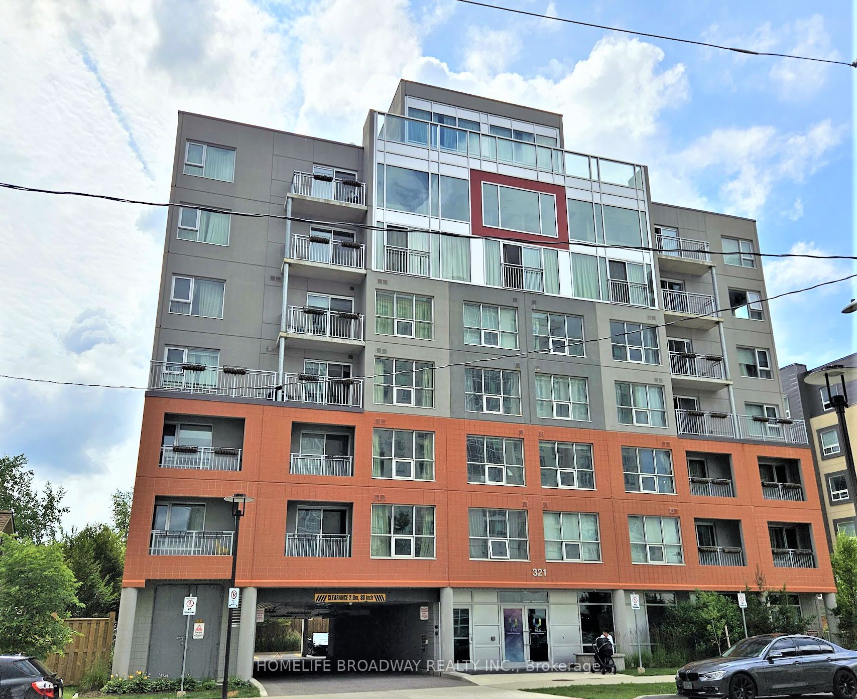 321 Spruce St W, #505