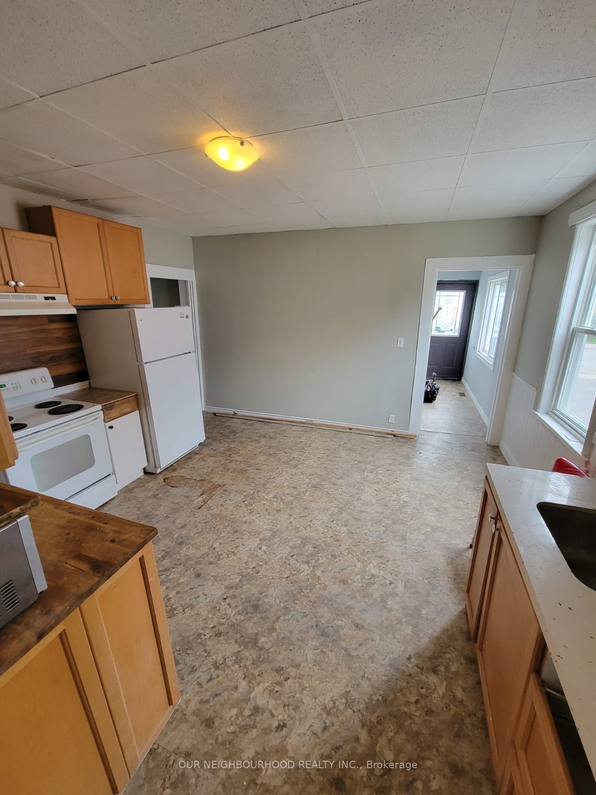 508 Hopkins Ave