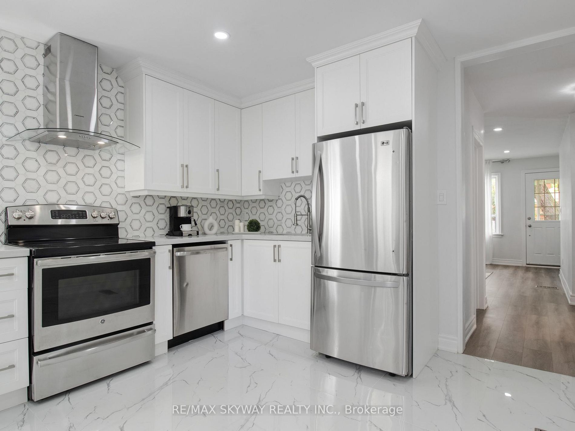 317 West 2nd St