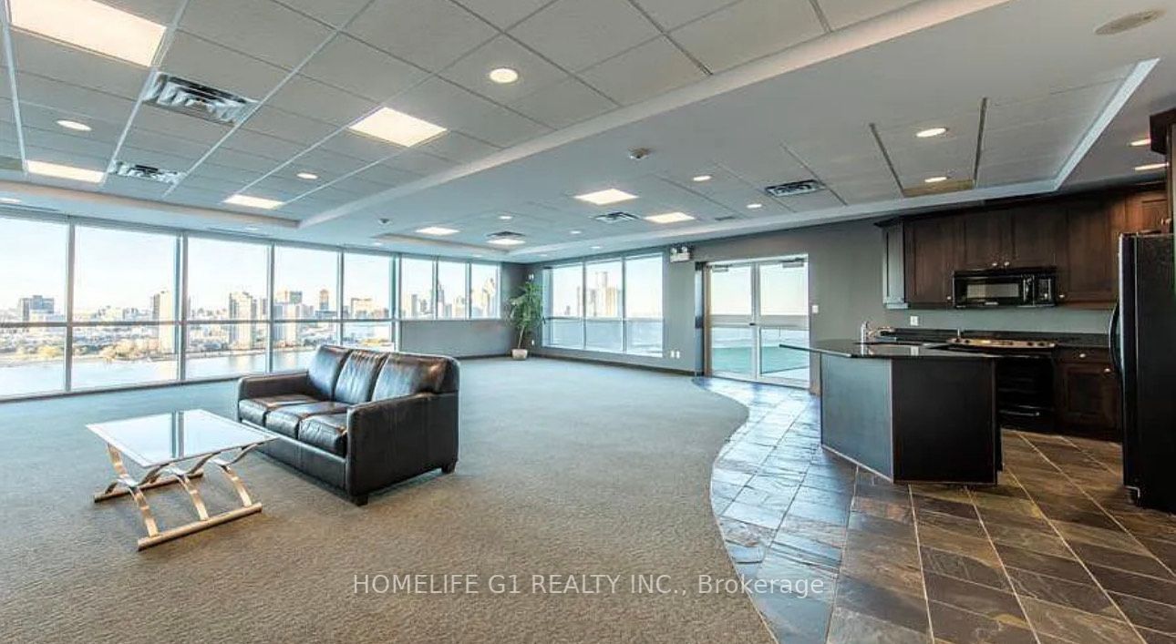 1225 River side Drive W, #701