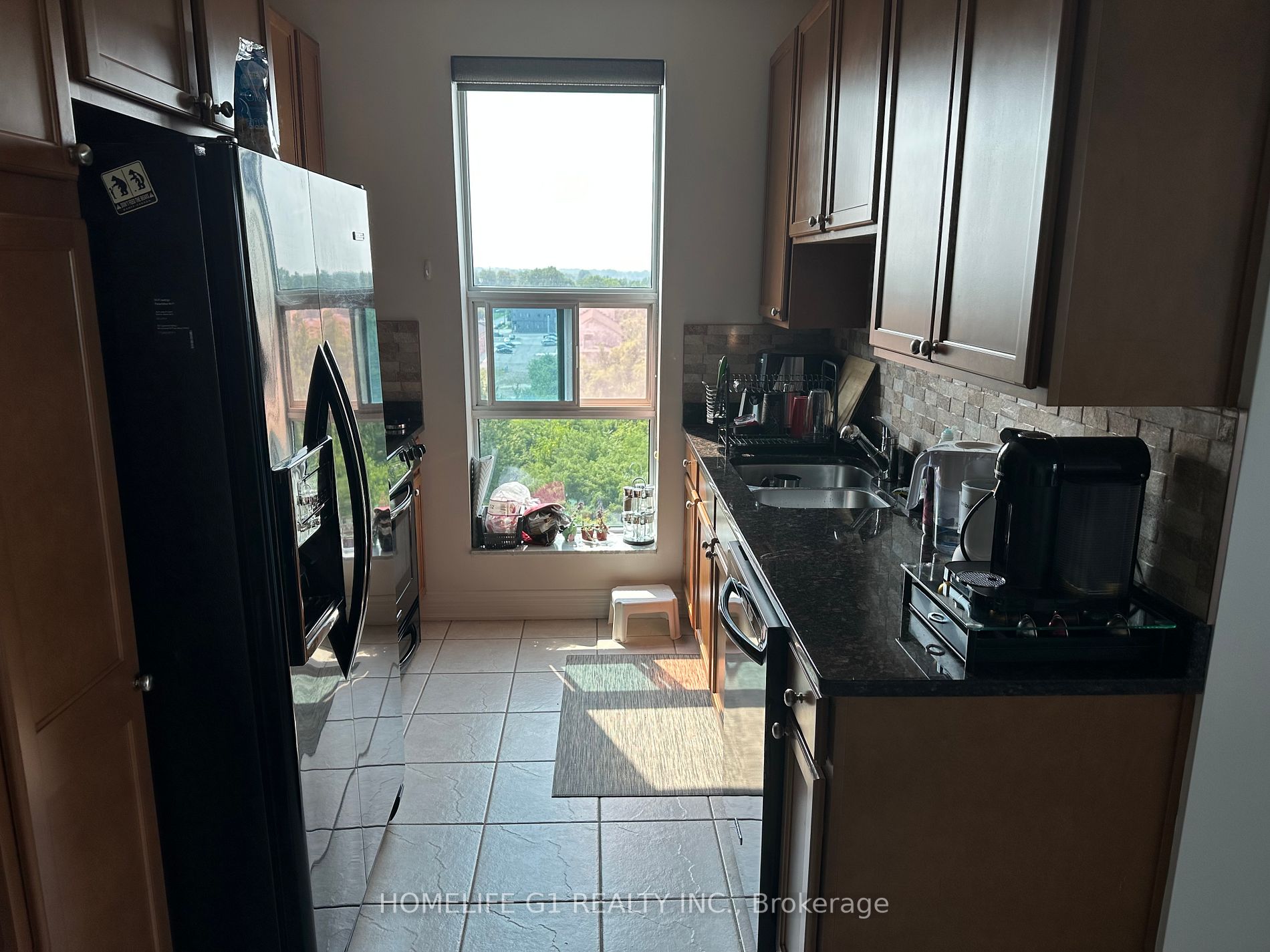 1225 River side Drive W, #701