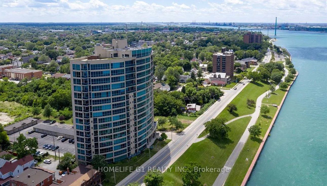 1225 River side Drive W, #701