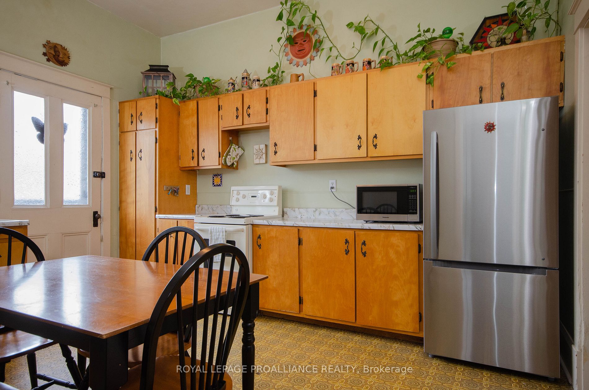 274 Ridout Street