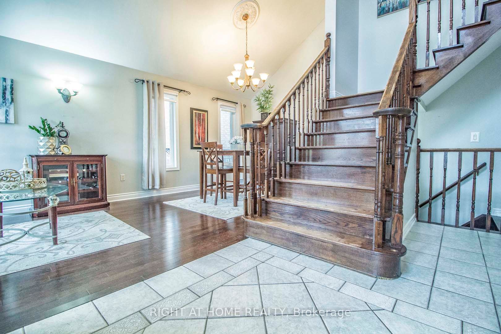 70 Tallman St