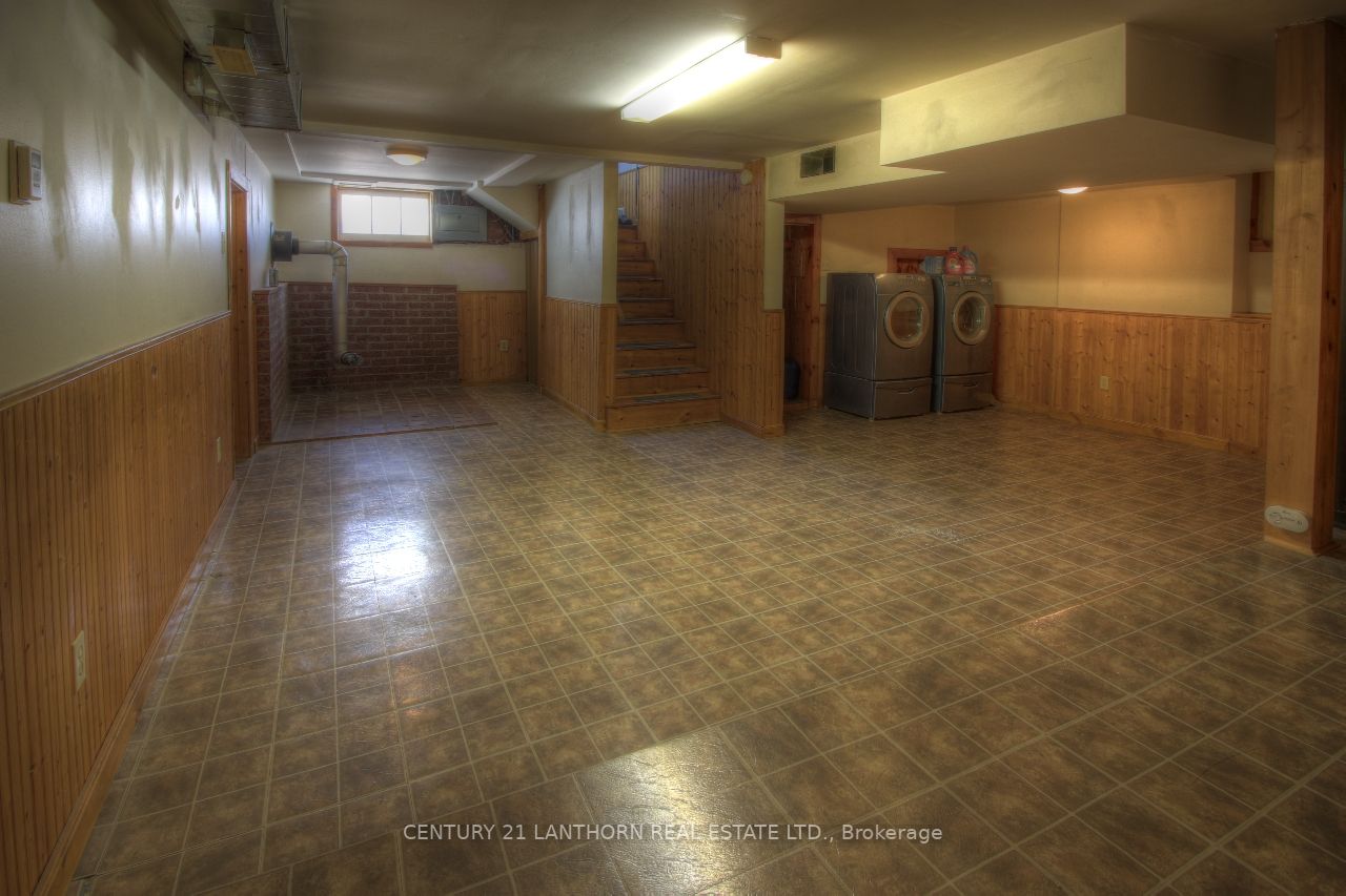 127 Barley Rd N