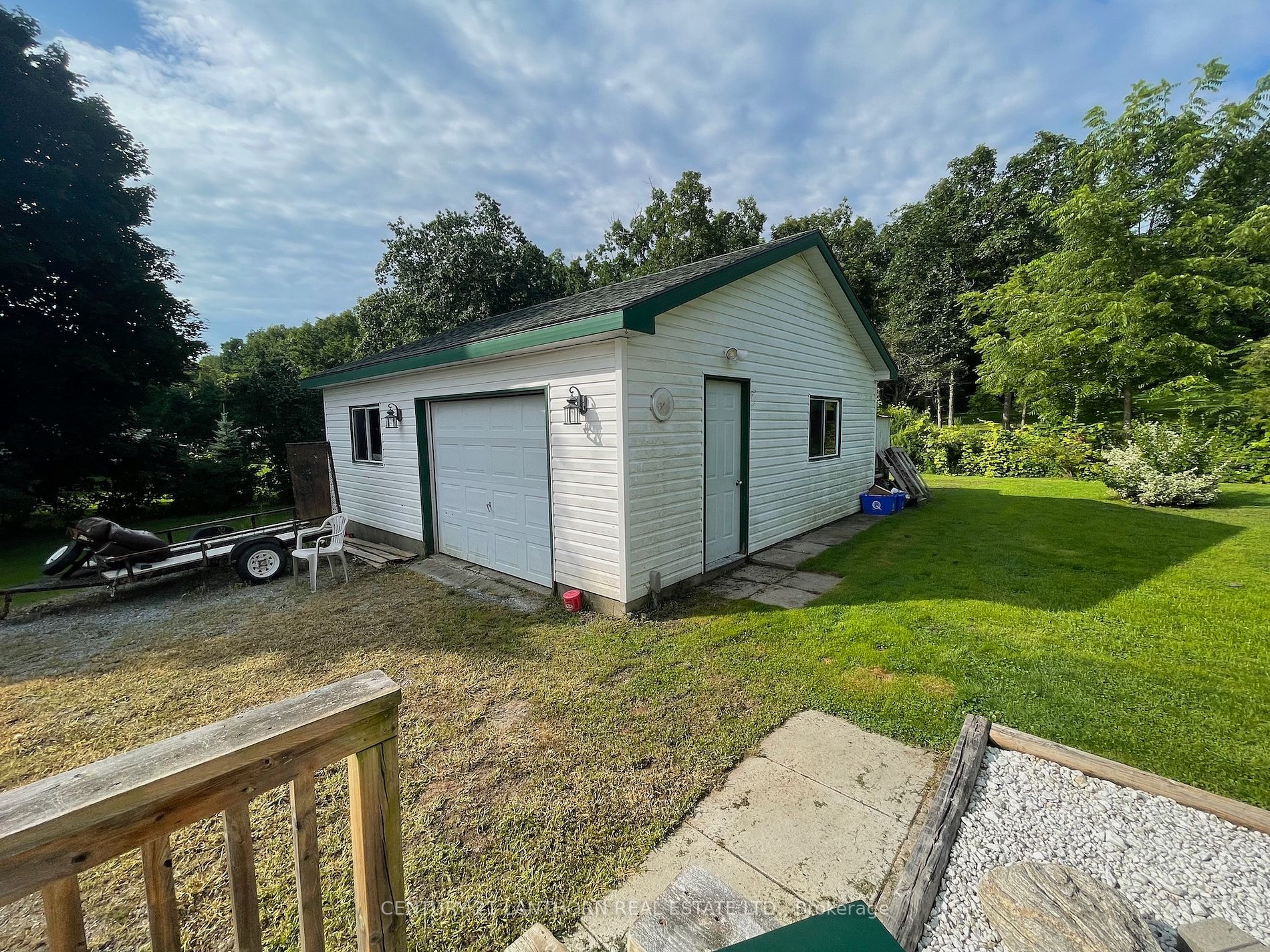 127 Barley Rd N