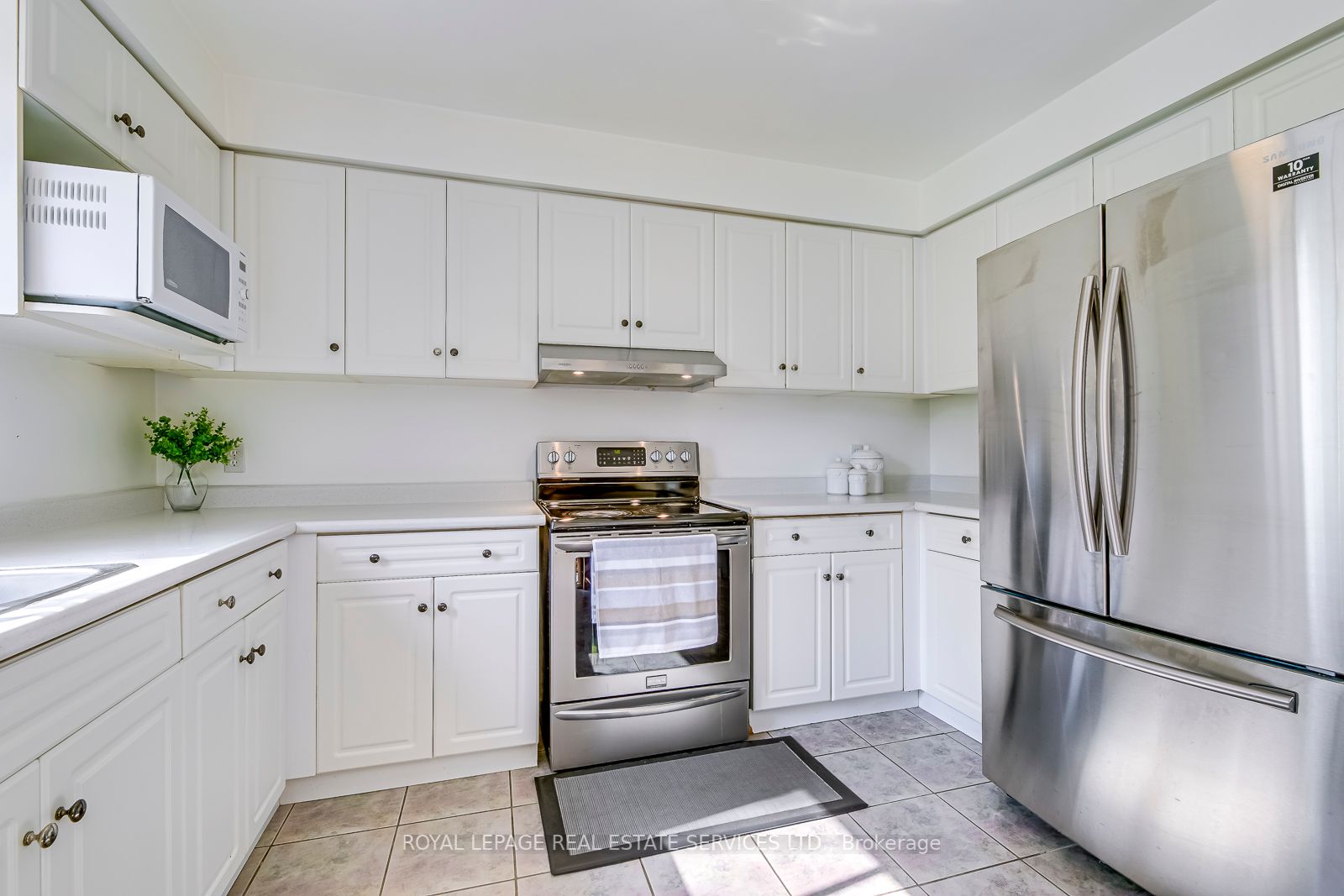 59 Bridgeport Cres