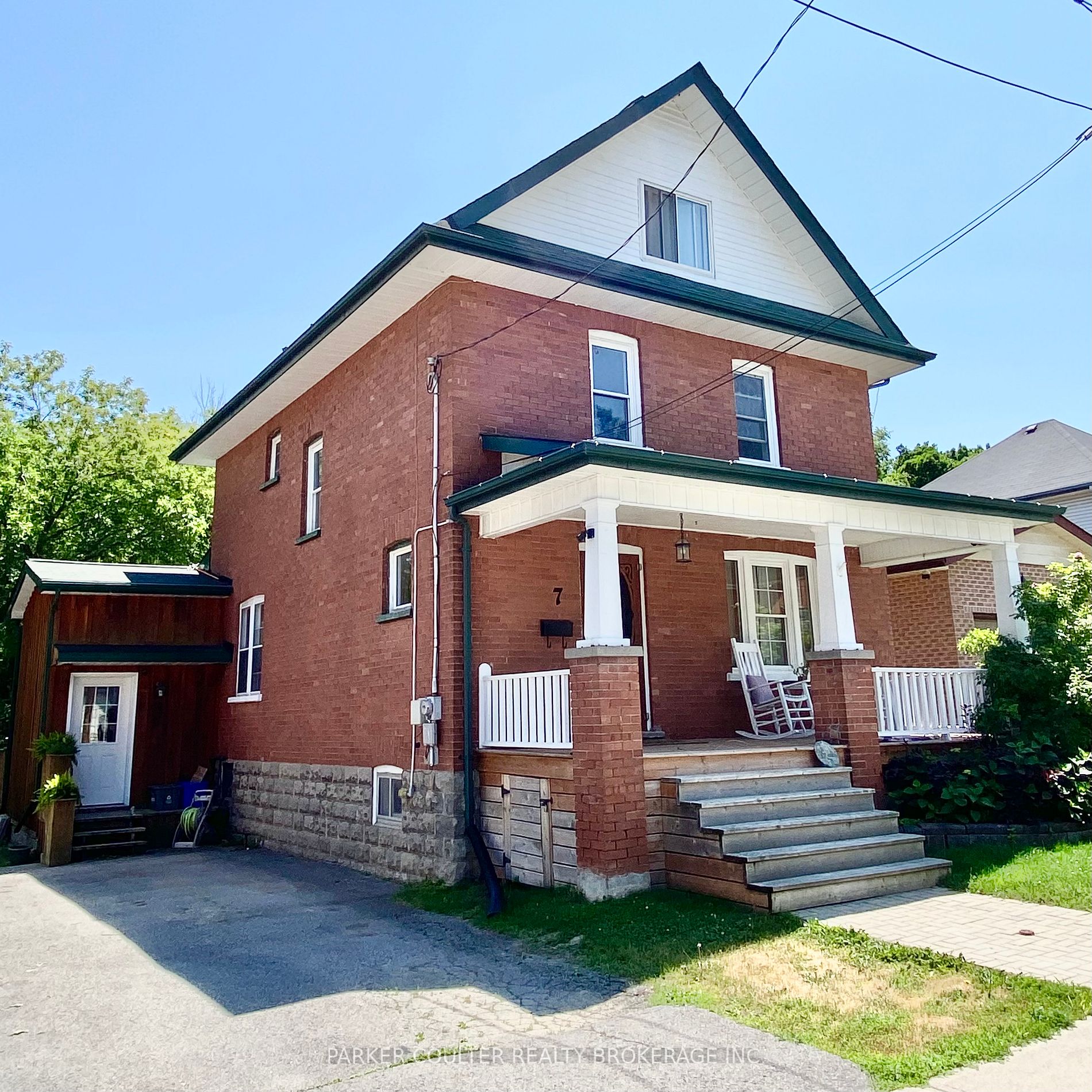 7 Fair Ave