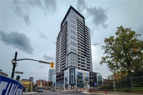 15 Queen St S, Hamilton
