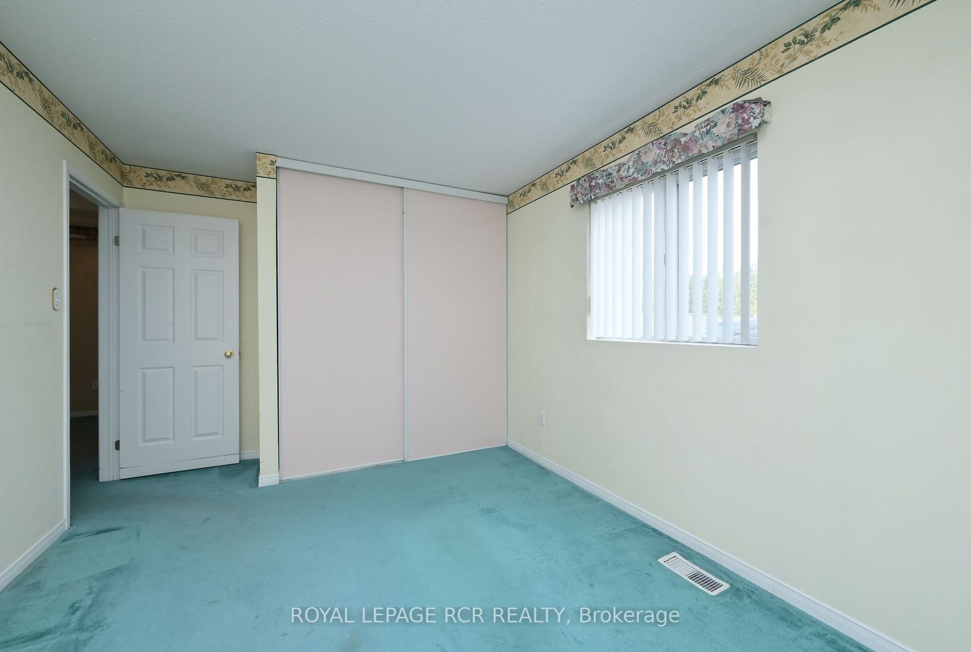 Listing X6757102 - Large Photo # 16