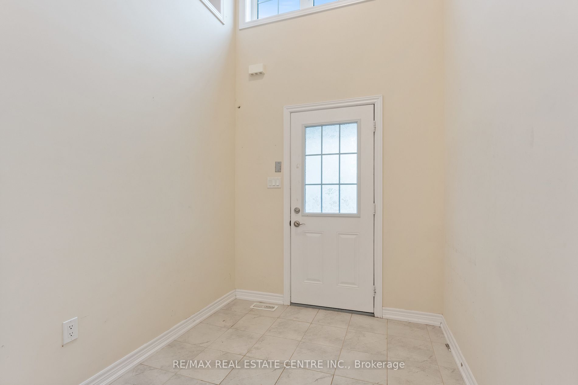 Listing X6757142 - Large Photo # 4