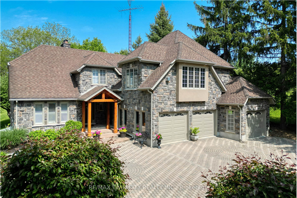 735 Hidden Valley Rd, Kitchener