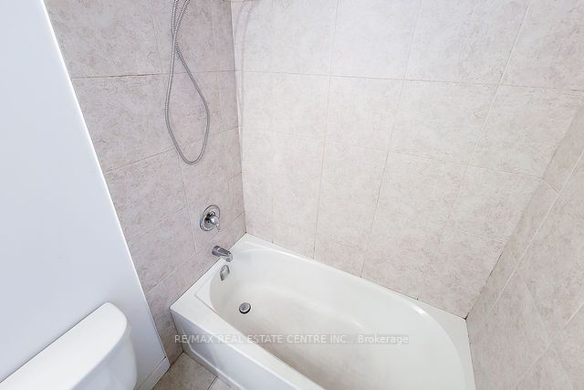 101 Shoreview Pl, #329