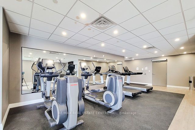 101 Shoreview Pl, #329