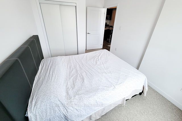 101 Shoreview Pl, #329
