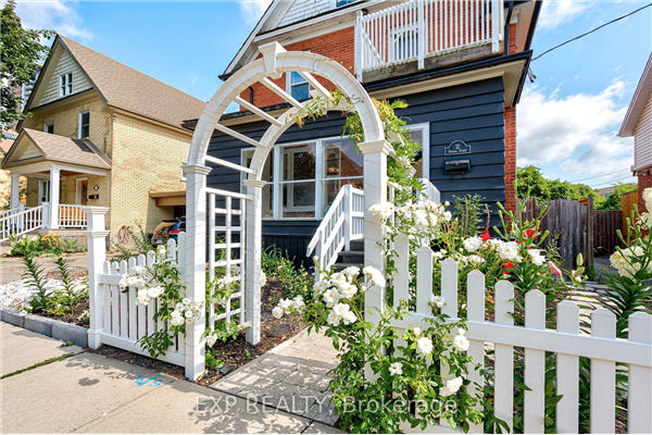 32 Theresa St, Kitchener