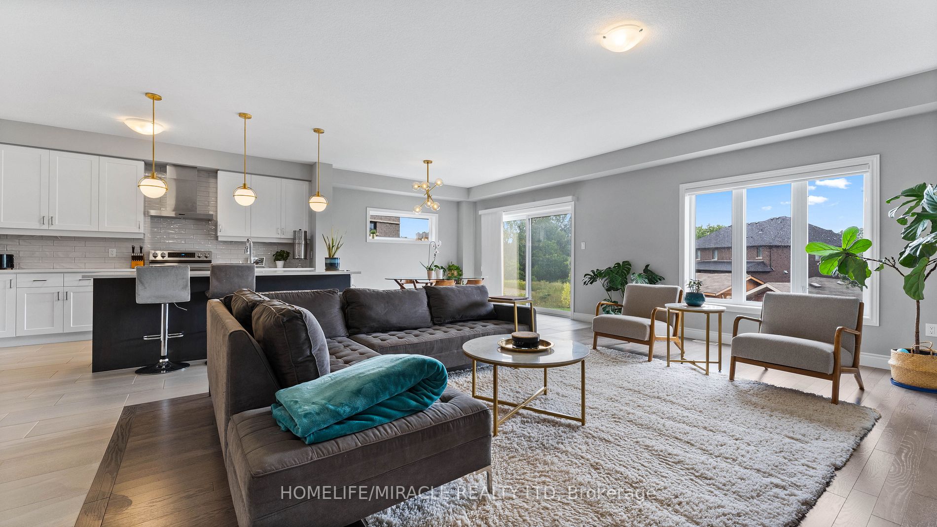 851 Robert Ferrie Drive