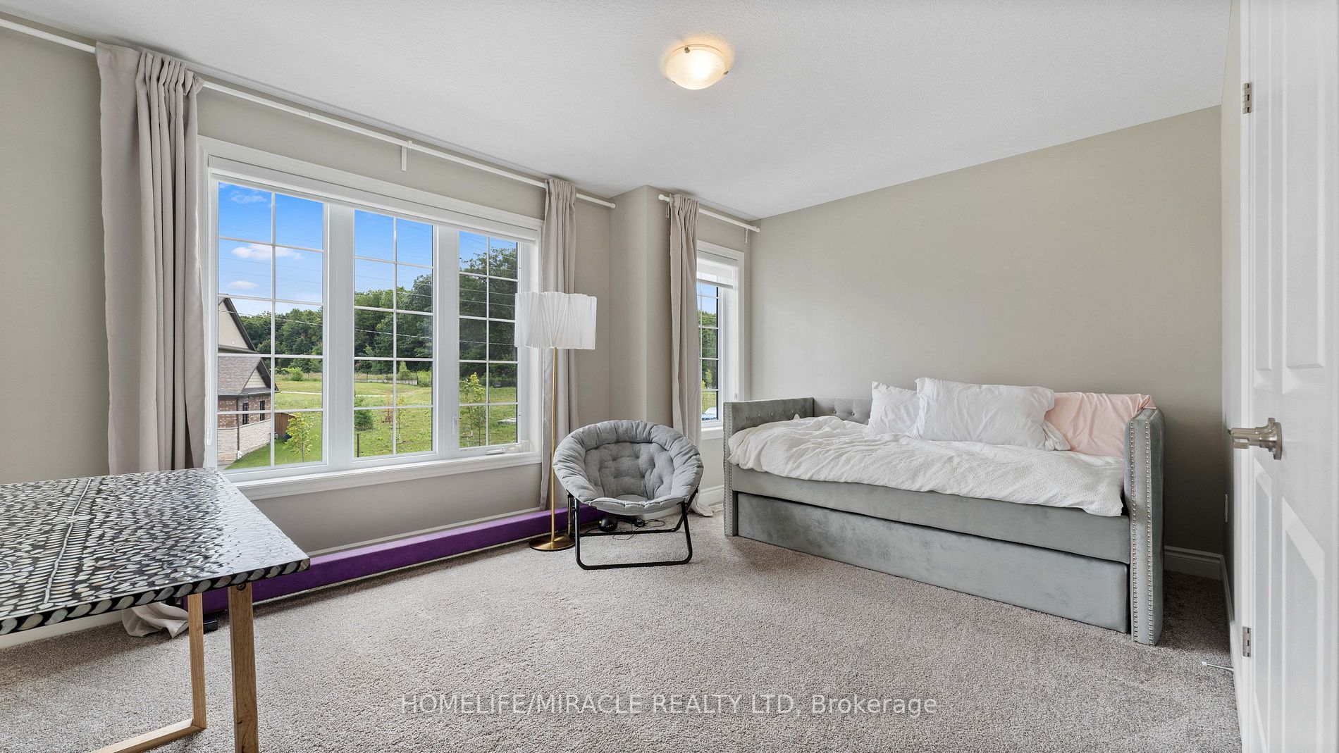 851 Robert Ferrie Drive