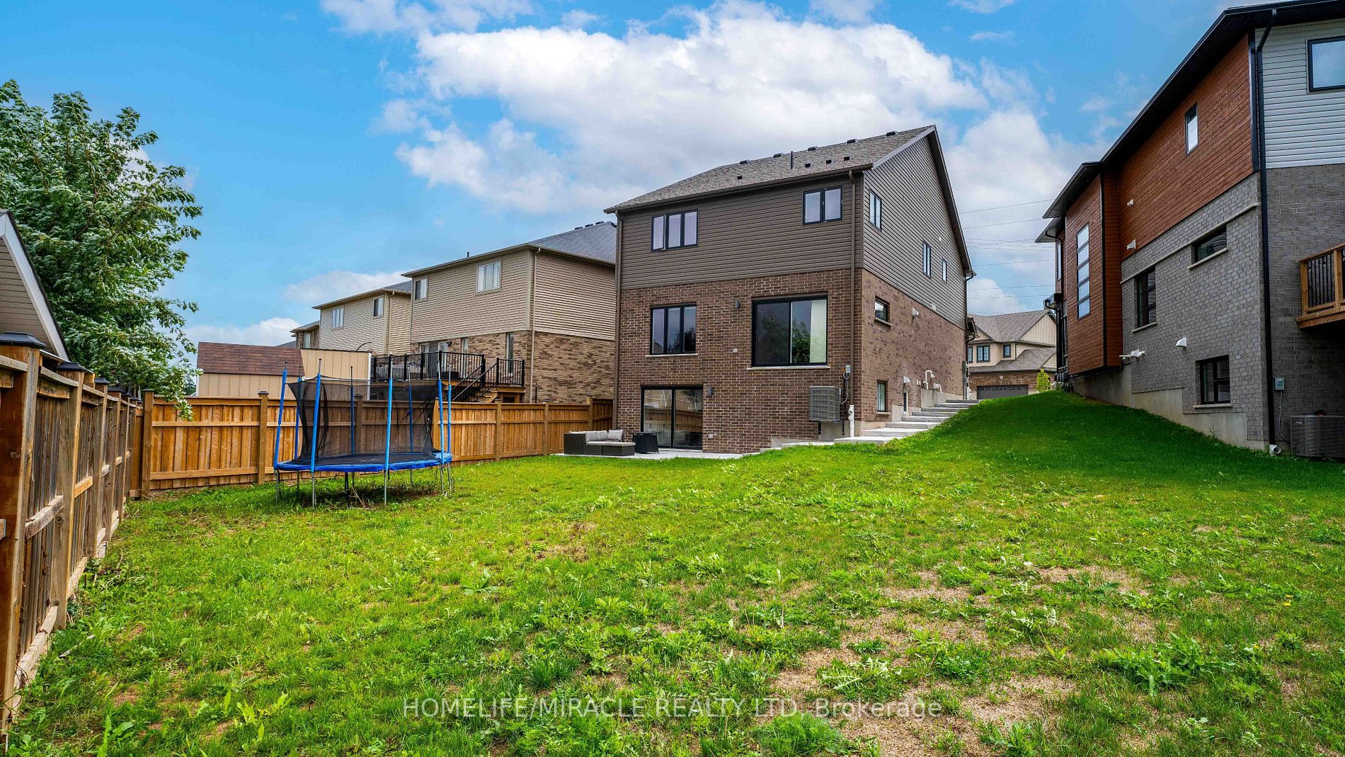 851 Robert Ferrie Drive