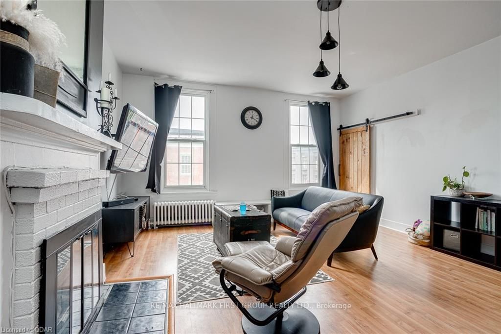 16-24 Walton St