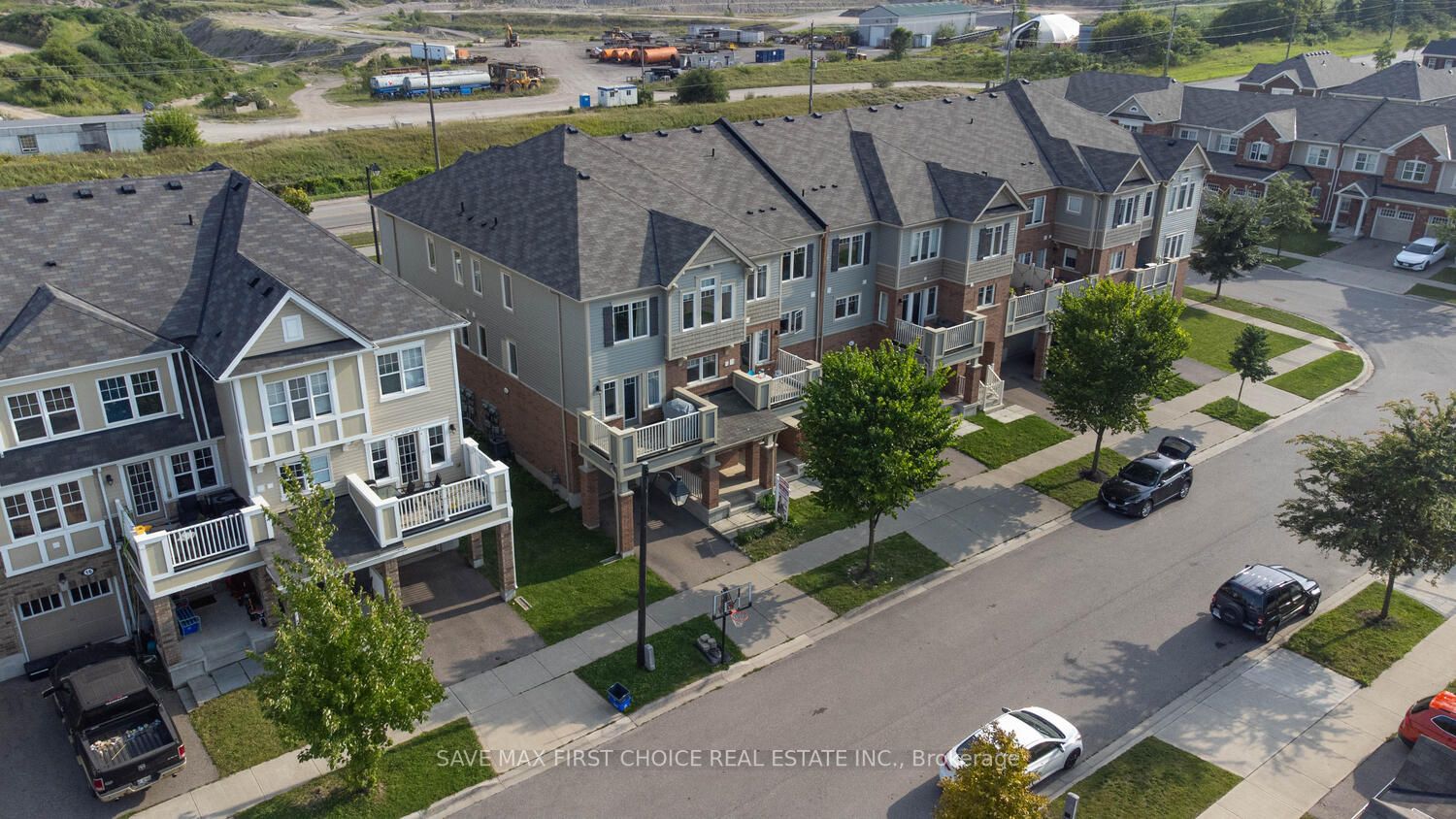 12 Stratus Street