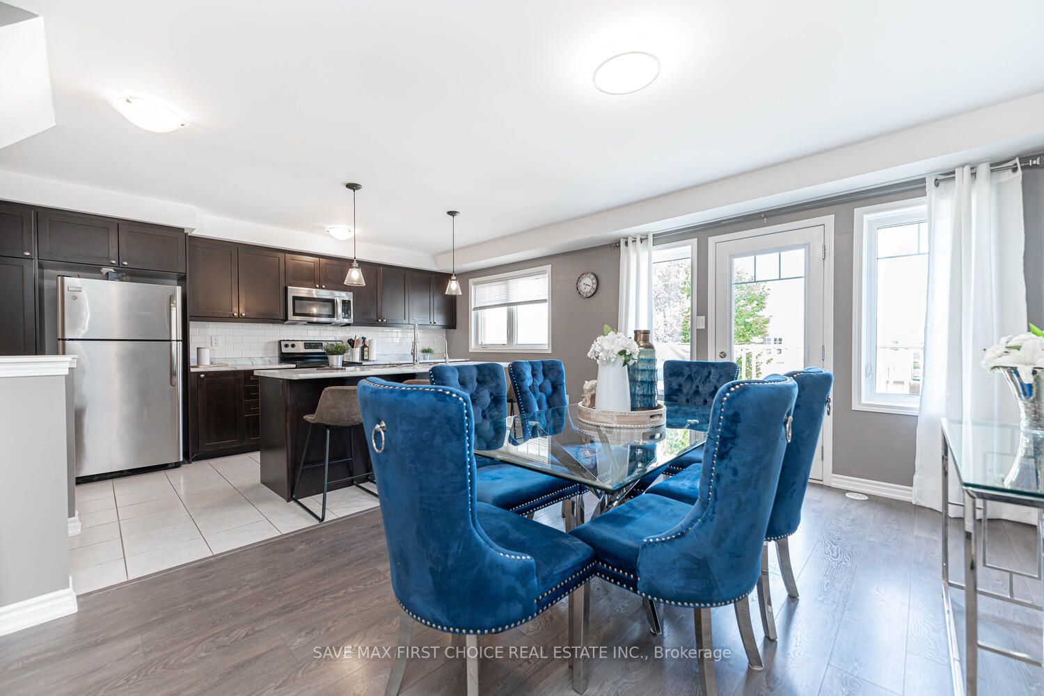 12 Stratus Street