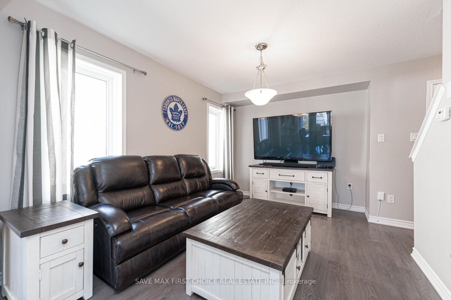 12 Stratus Street