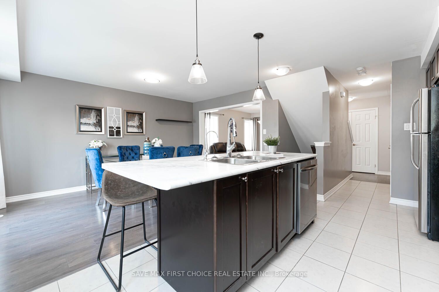12 Stratus Street